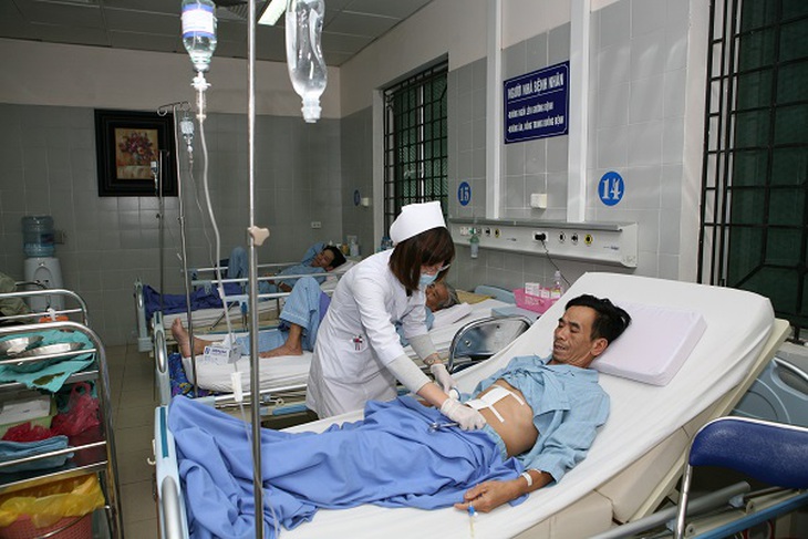 Việc giao quyền tự chủ cho bệnh viện được thực hiện khá sớm, rộng khắp