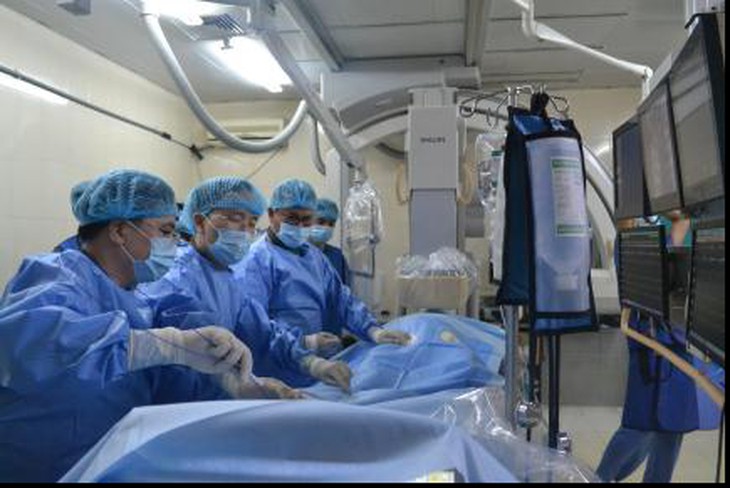 Cấy máy tạo nhịp tim không dây thành công cho bệnh nhân