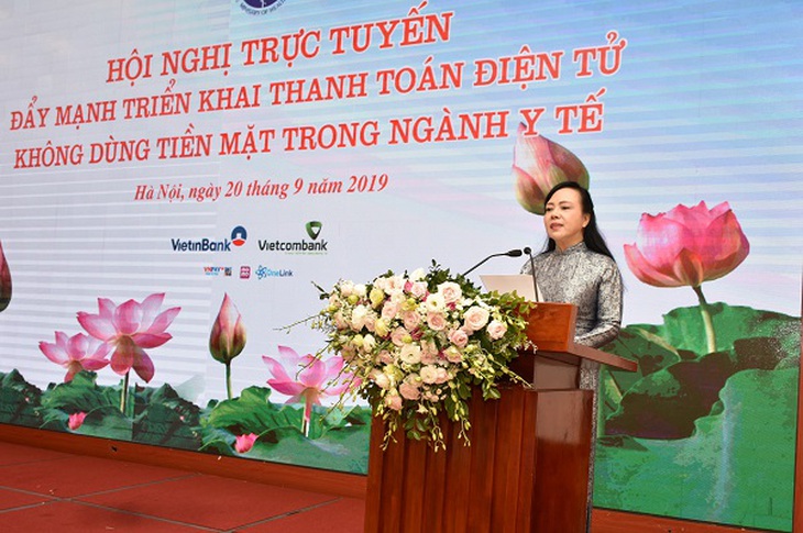 Bộ Y tế đẩy mạnh triển khai thanh toán không dùng tiền mặt