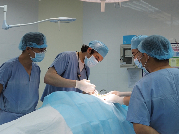 Phẫu thuật MOHS kết hợp  hình ảnh học để điều trị cho bệnh nhân ung thư da