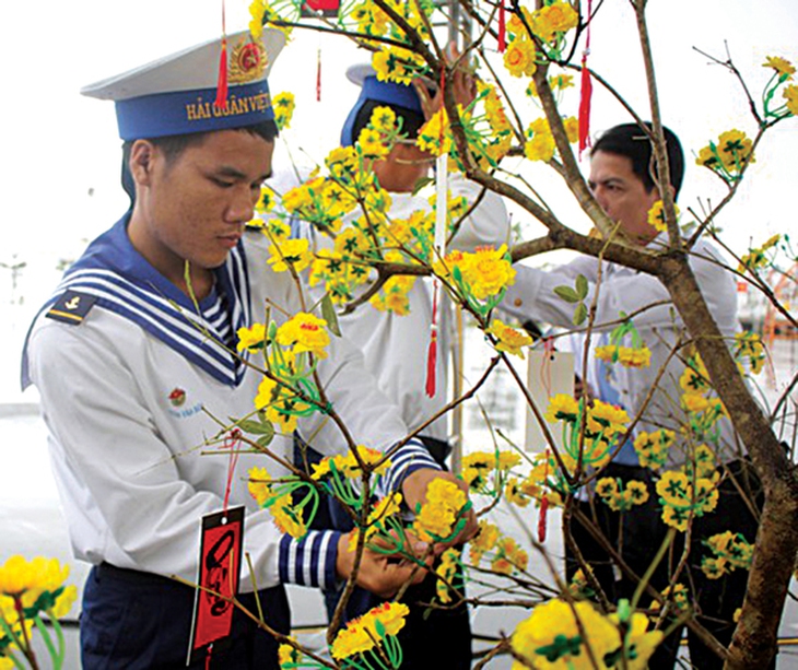 Xuân và những người lính biển