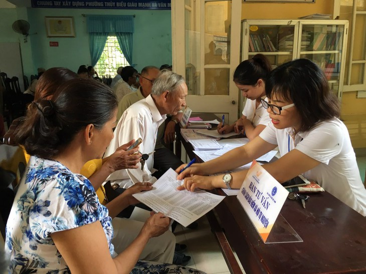 Lương hưu, trợ cấp BHXH được chi trả đầy đủ trong thời gian phòng, chống dịch COVID-19