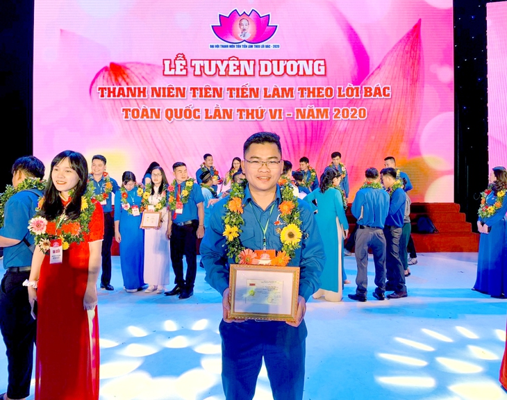 Người thầy thuốc trẻ nhiệt huyết, hết lòng vì người bệnh