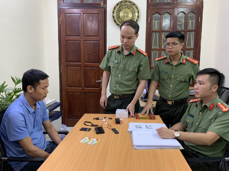 Triệt phá đường dây mua bán thiết bị gian lận thi cử