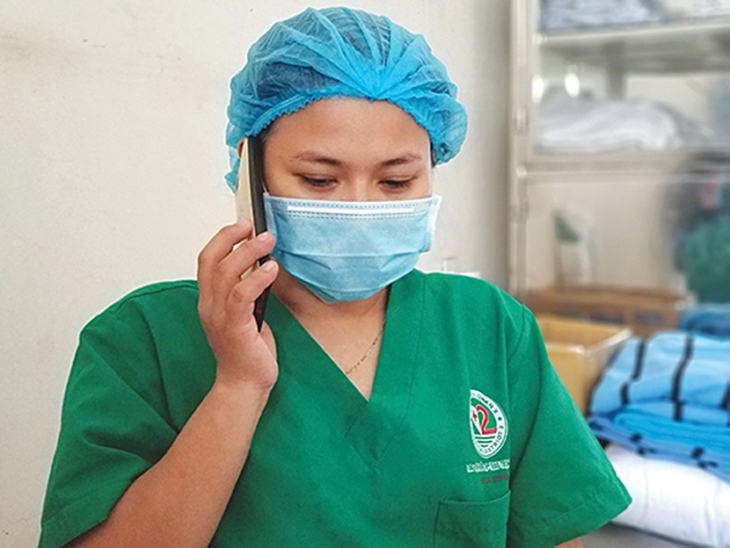 Những “bóng hồng” ở khu cách ly