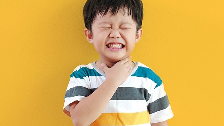 10 Dị vật gây nghẹt đường thở phổ biến: Nguy hiểm từ những…  điều quen thuộc