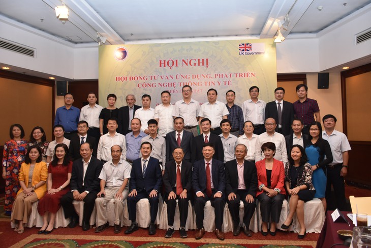 Công nghệ thông tin y tế thông minh