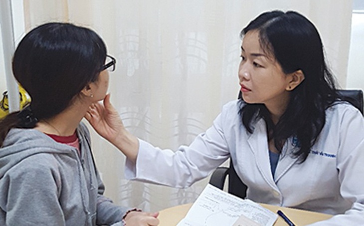 Ẩn họa của việc  làm trắng da “thần tốc”