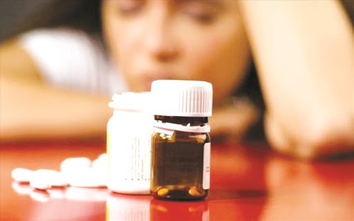 Nguy cơ dễ gặp khi dùng phenytoin trị động kinh