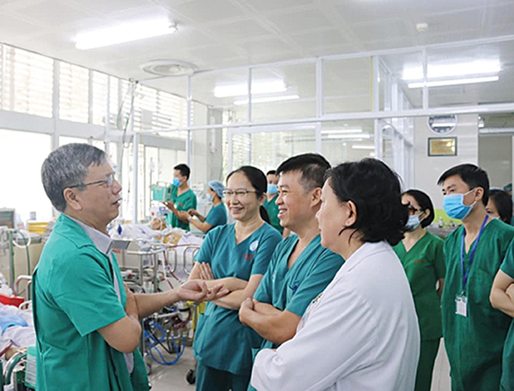 “Nghề của chúng ta là cứu người, và luôn không ngừng cập nhật kiến thức mới”