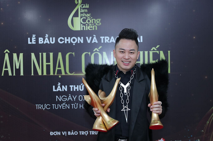 Tùng Dương 