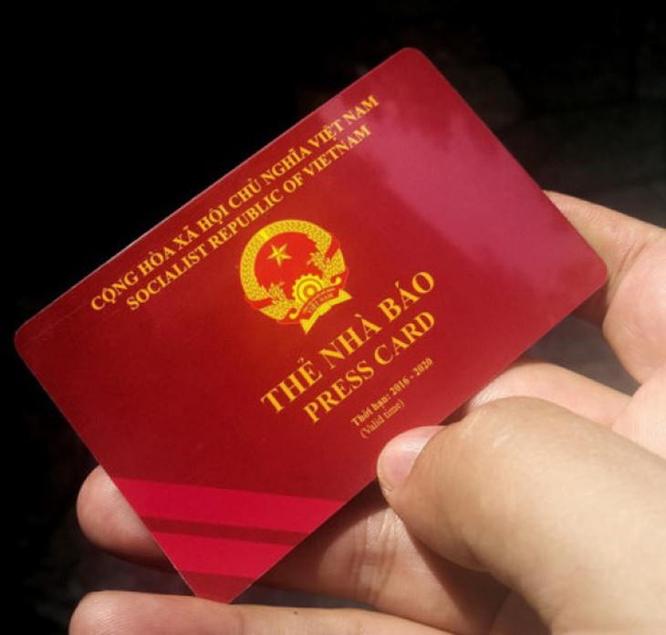 quy định mới về cấp, đổi thẻ nhà báo