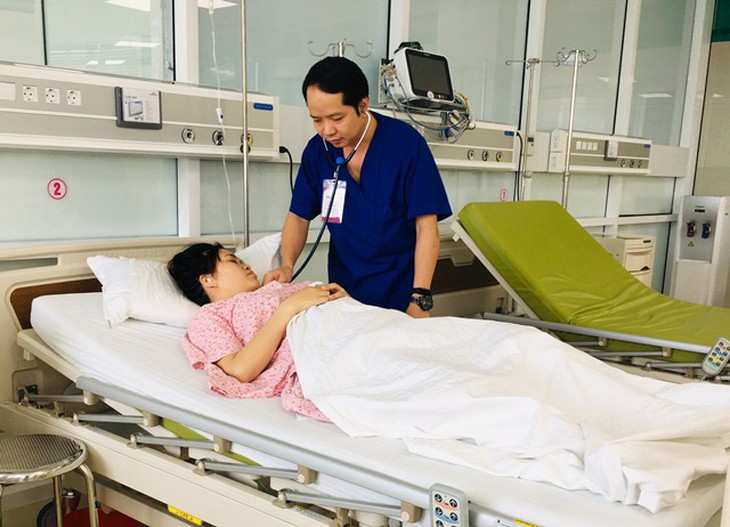 Cứu sống sản phụ mang song thai sốc mất máu do tai biến sản khoa nặng