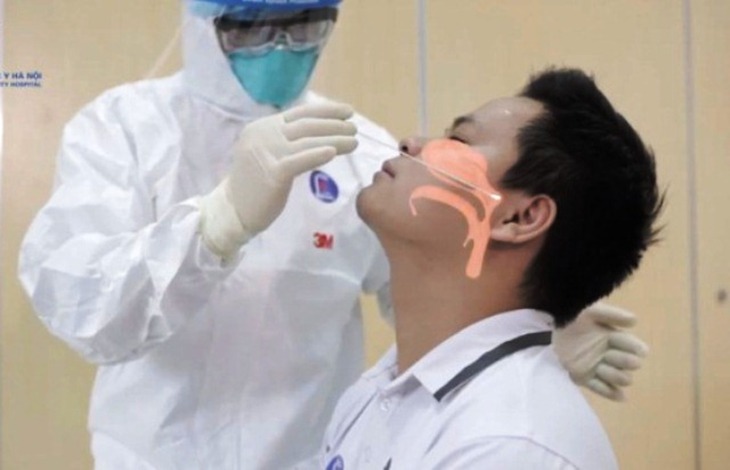 Hình ảnh mô phỏng lấy mẫu xét nghiệm COVID-19. Ảnh minh họa.
