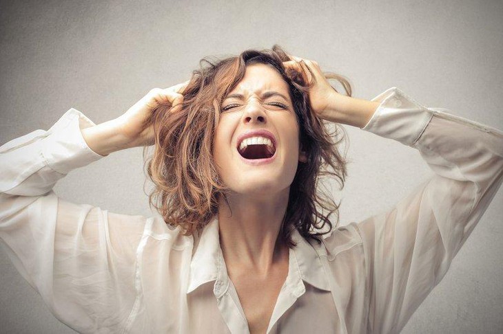 Ảnh hưởng của thời kỳ tiền mãn kinh đến sức khỏe của phụ nữ như thế nào?