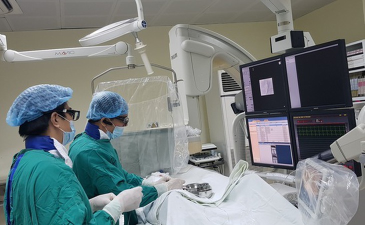 Thầy thuốc Việt Nam làm chủ nhiều kỹ thuật cao về điện quang can thiệp, y học hạt nhân