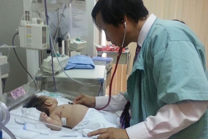 Những sáng kiến táo bạo và các ca mổ gây tiếng vang của bác sĩ lọt top 100 nhà khoa học tiêu biểu Châu Á