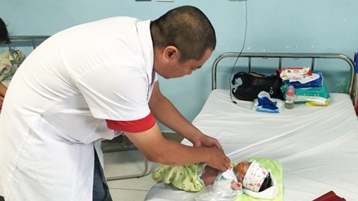 Cảnh báo: Trẻ bị cắt quá nửa ruột vì hoại tử ruột do chứng  “ruột quay bất toàn”