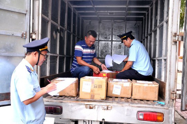 Xử lý nghiêm các hành vi vận chuyển, sản xuất, buôn bán hàng giả mạo nhãn mác Việt Nam