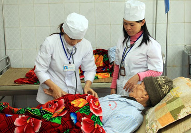 Giữ sức khỏe người cao tuổi khi trời lạnh 1