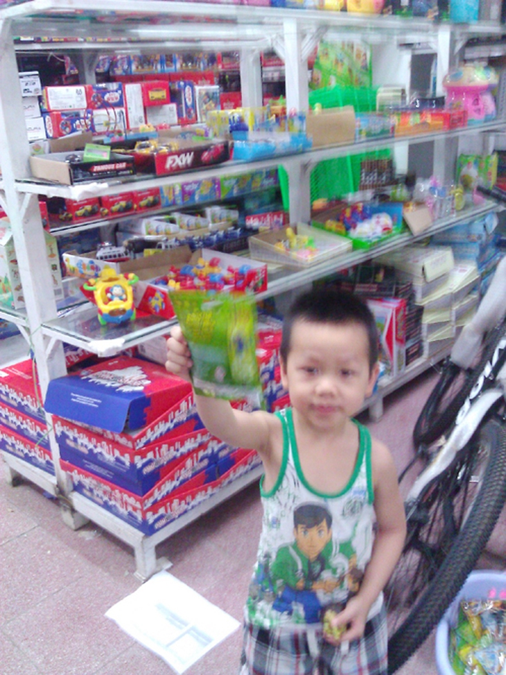 Đồ chơi bạo lực:Ám ảnh đen 1