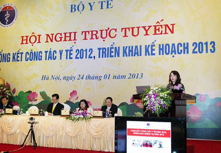 Tạo nhiều đột phá, nâng cao chất lượng KCB cho nhân dân 2
