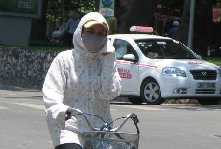 Hôm nay, nhiều nơi nóng 39 độ 1