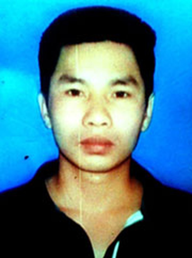 Ra nước ngoài mua súng để đi cướp 1