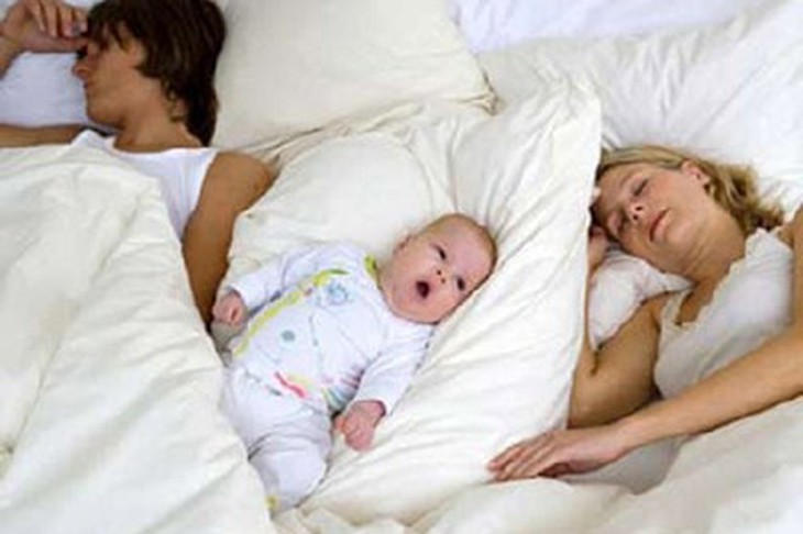Vì sao sau khi có em bé, phụ nữ lại “ngại yêu”? 1