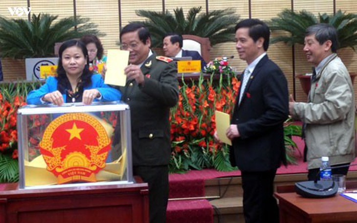 ong nguyen duc chung da trung cu chuc chu tich ubnd tp ha noi hinh 0