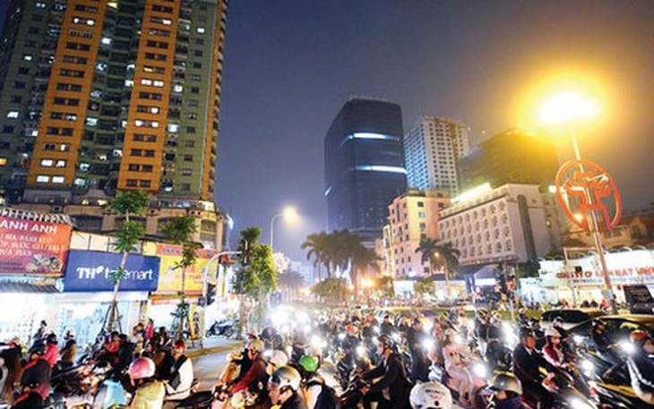 "qua bom" dan so buc tu giao thong ha noi hinh 0