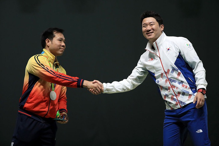 Hoang Xuan Vinh vao top 5 cuoc lat do tao bao tai Olympic hinh anh 1
