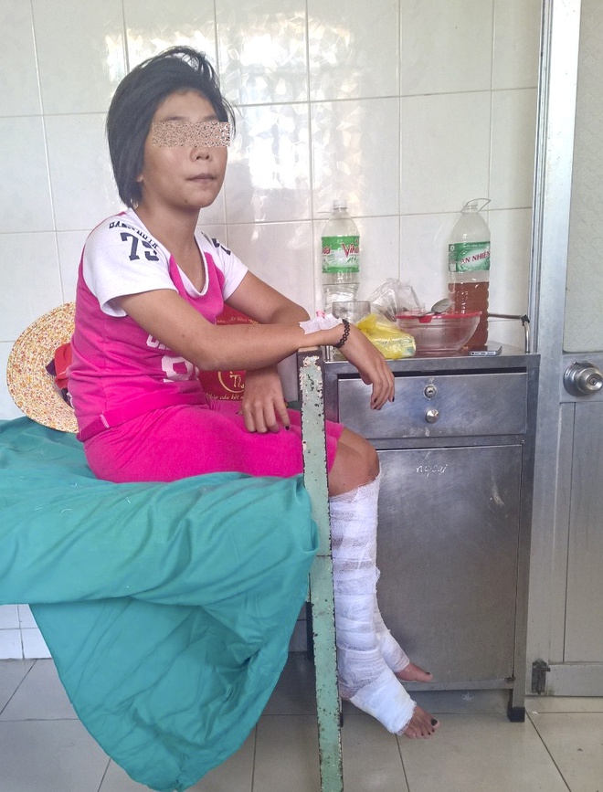 Nu sinh cham lua dot truong: 'Em bi bat ep thuc hien' hinh anh 1