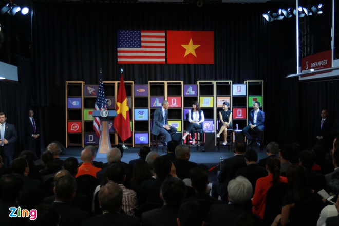 Doan phuc vu ong Obama 'chuyen nghiep nhu phim My' hinh anh 2