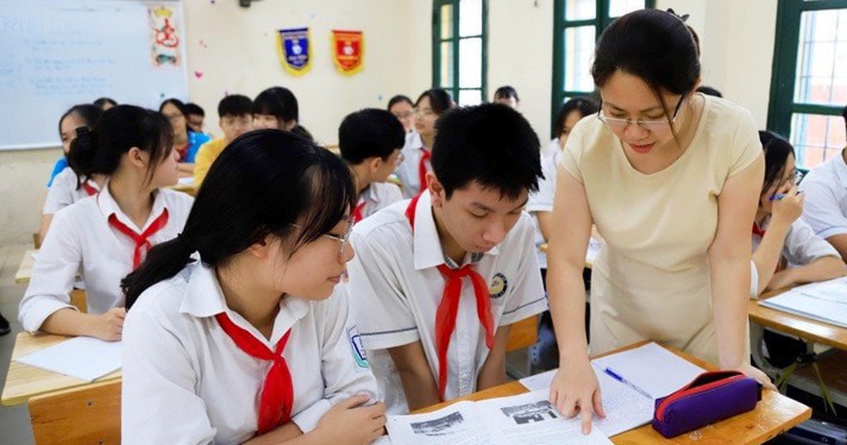 Vì sao Bộ GD&ĐT đề xuất tăng tiết dạy của giáo viên phổ thông?