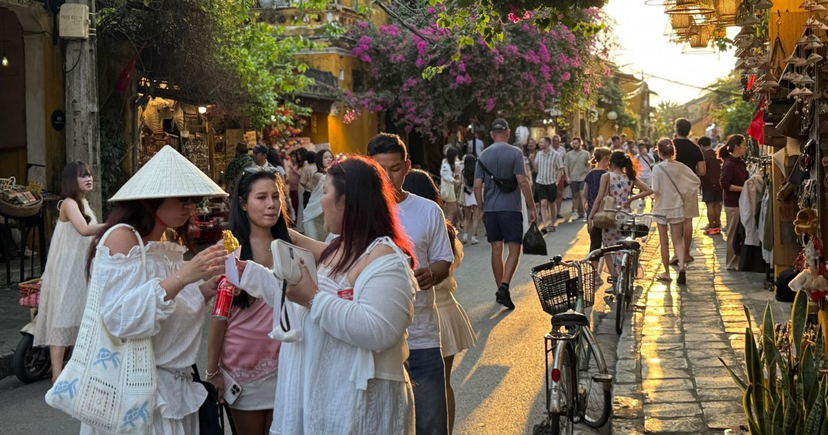Đà Nẵng lên tiếng về thông tin ‘Hội An vắng khách’
