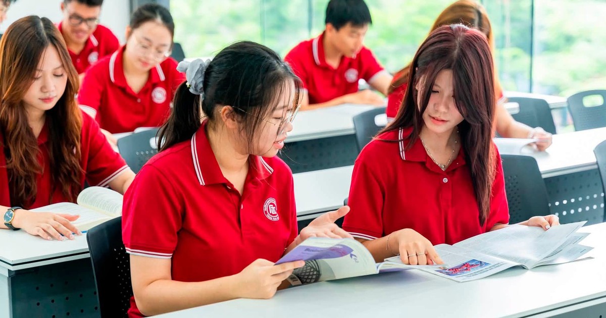 Sinh viên tốt nghiệp thủ khoa ngành có được áp dụng chính sách thu hút người tài?
