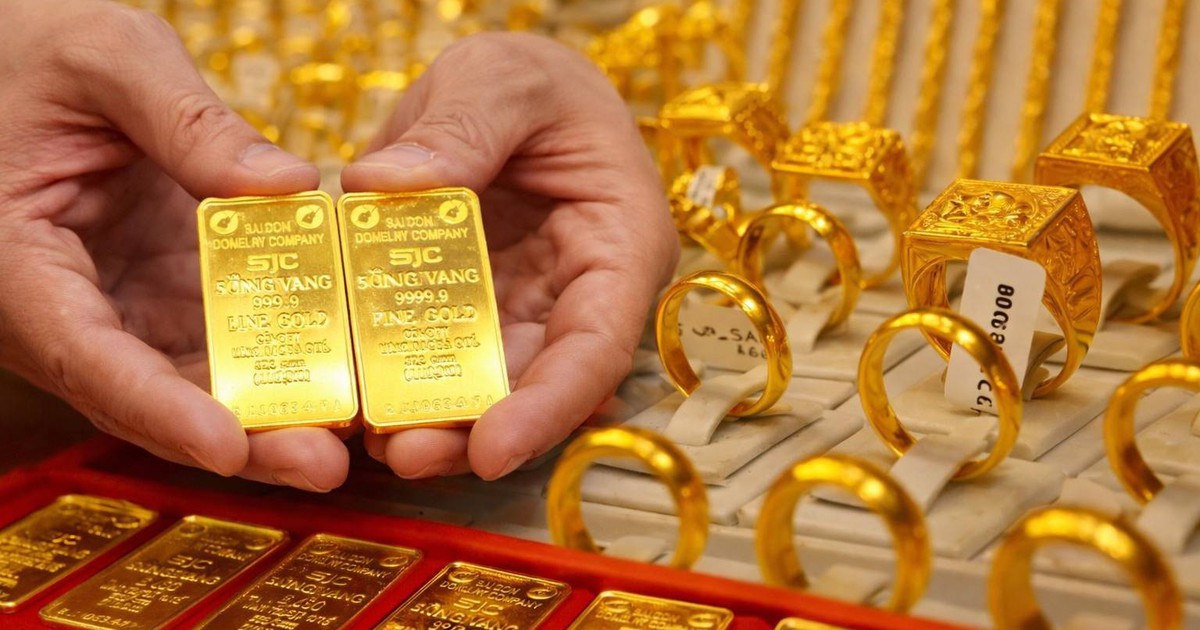 Chốt giá vàng hôm nay ngày 24/10 vẫn giảm rất mạnh