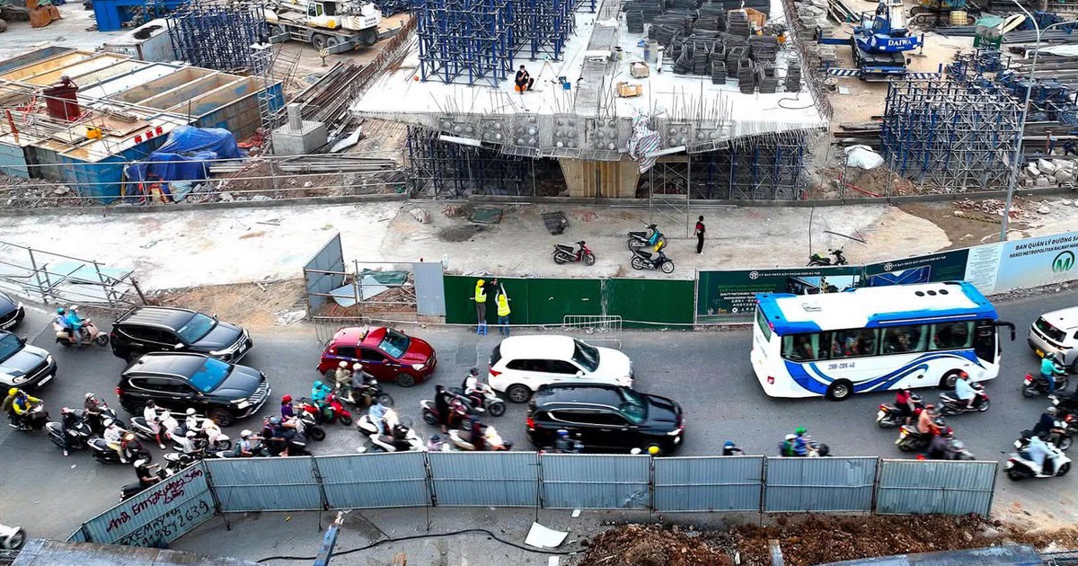 Hà Nội có 62 vị trí rào chắn thi công, làm sao để di chuyển thuận lợi?