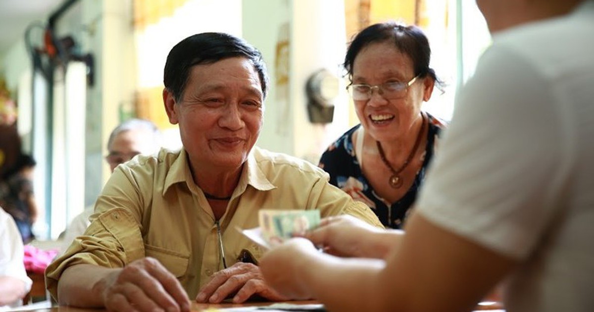 Cần biết ngay lịch chi trả lương hưu tháng 11/2026 tại TPHCM thay đổi