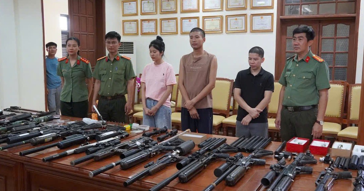 Đẩy mạnh phân quyền, đơn giản hoá thủ tục trong quản lý, sử dụng vũ khí, vật liệu nổ và công cụ hỗ trợ