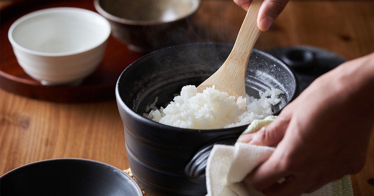 Tưởng bỏ cơm giúp hạ đường huyết, người phụ nữ bỗng mệt lả, rụng tóc từng nắm