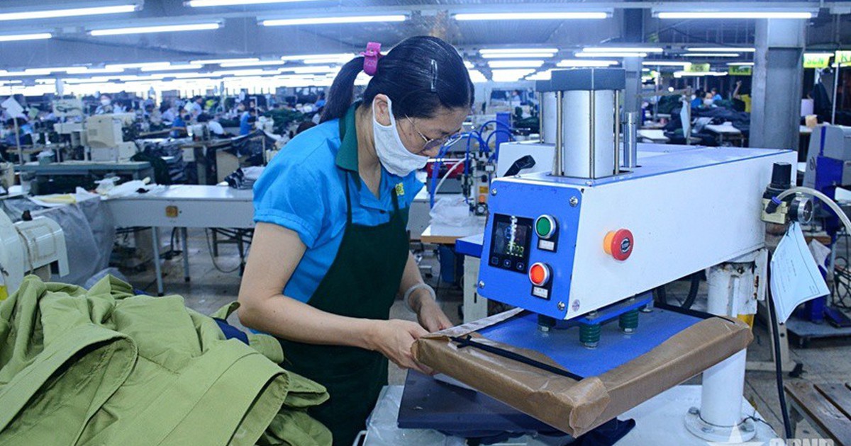 Quy định mới về điều kiện kinh doanh quân trang phục vụ quốc phòng, an ninh