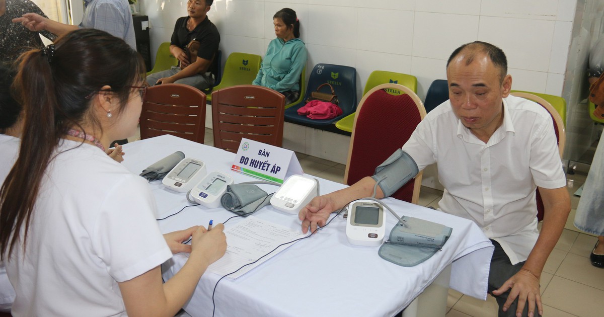 Hà Nội nâng mức trợ cấp người yếu thế, đến 2030 an sinh Thủ đô vững chắc
