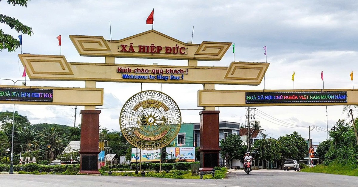 Xã hỗ trợ mỗi thôn một con bò để tổ chức bữa cơm ngày Đại đoàn kết