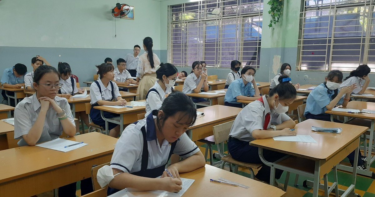Đề xuất chỉ thi tuyển lớp 10 với 2 môn Toán và Ngữ văn