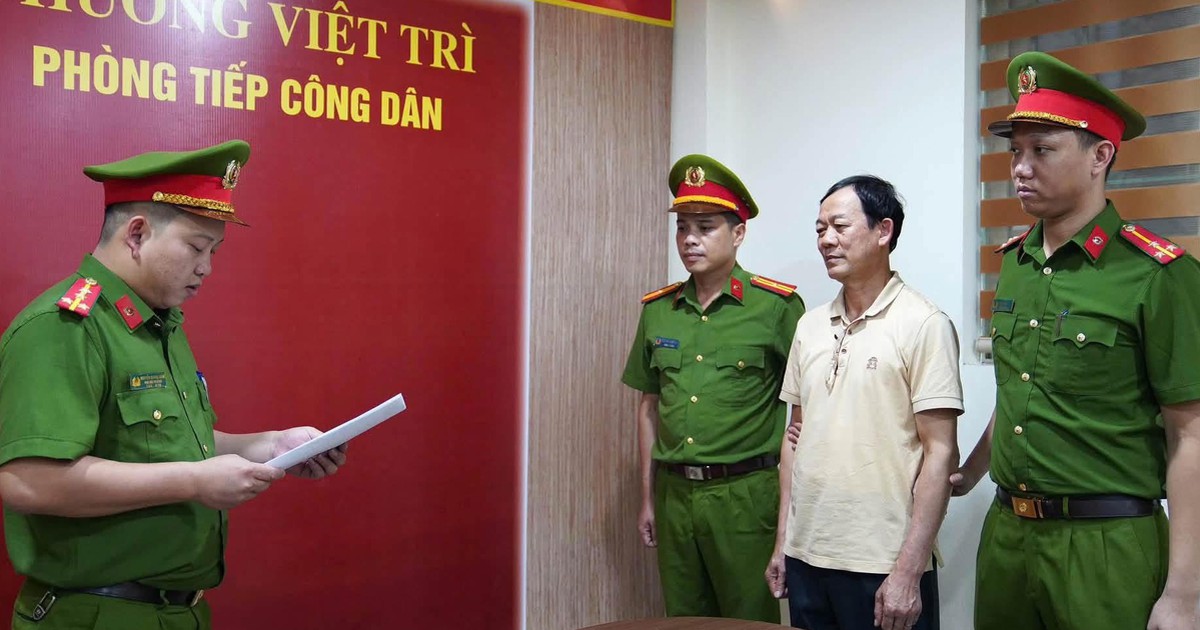 Bắt Giám đốc công ty "hứa" đưa tiền lãnh đạo xã để khai thác đất