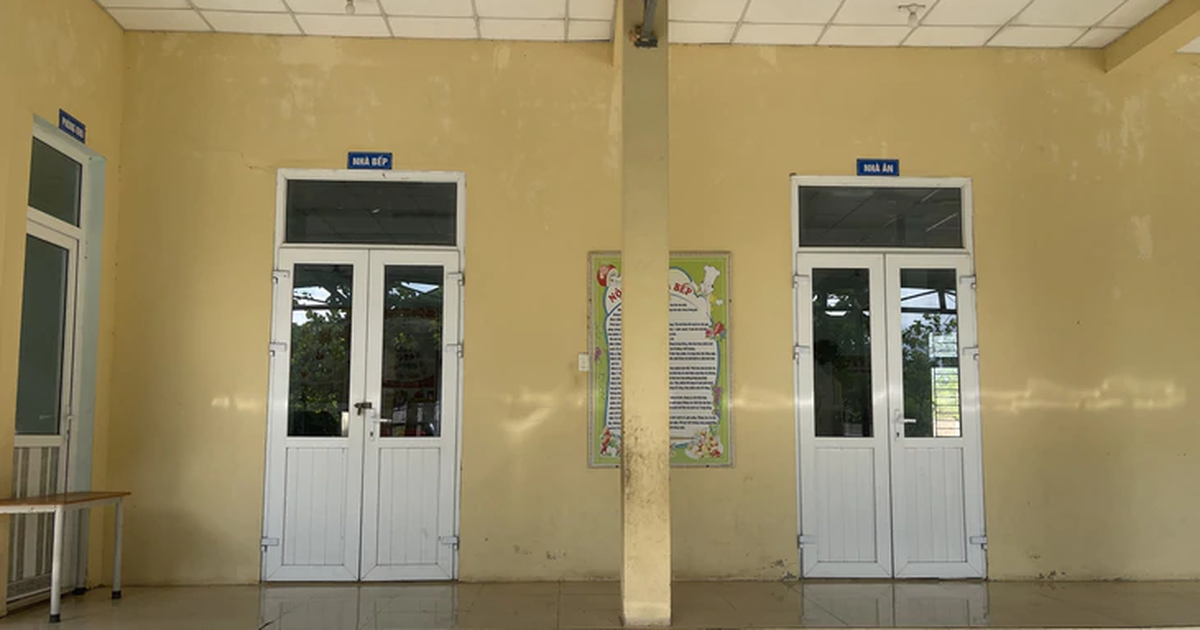 Nhiều bất cập được chỉ ra khi kiểm tra bếp ăn trường học tại Quảng Trị