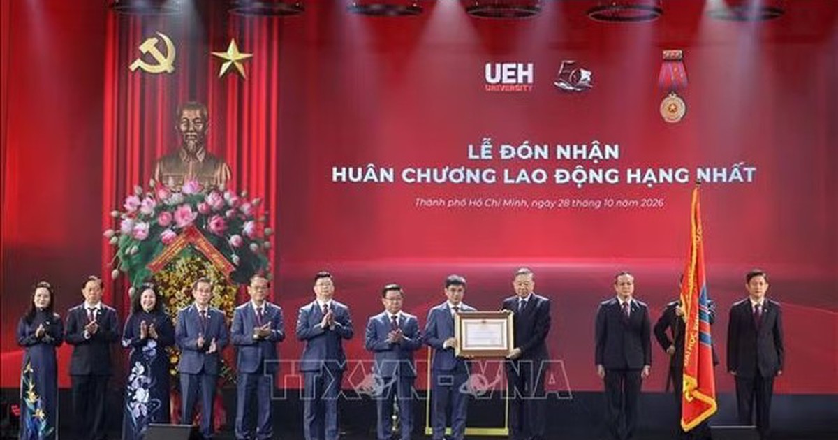 Tổng Bí thư, Chủ tịch nước dự Lễ kỷ niệm 50 năm thành lập Đại học Kinh tế TP Hồ Chí Minh