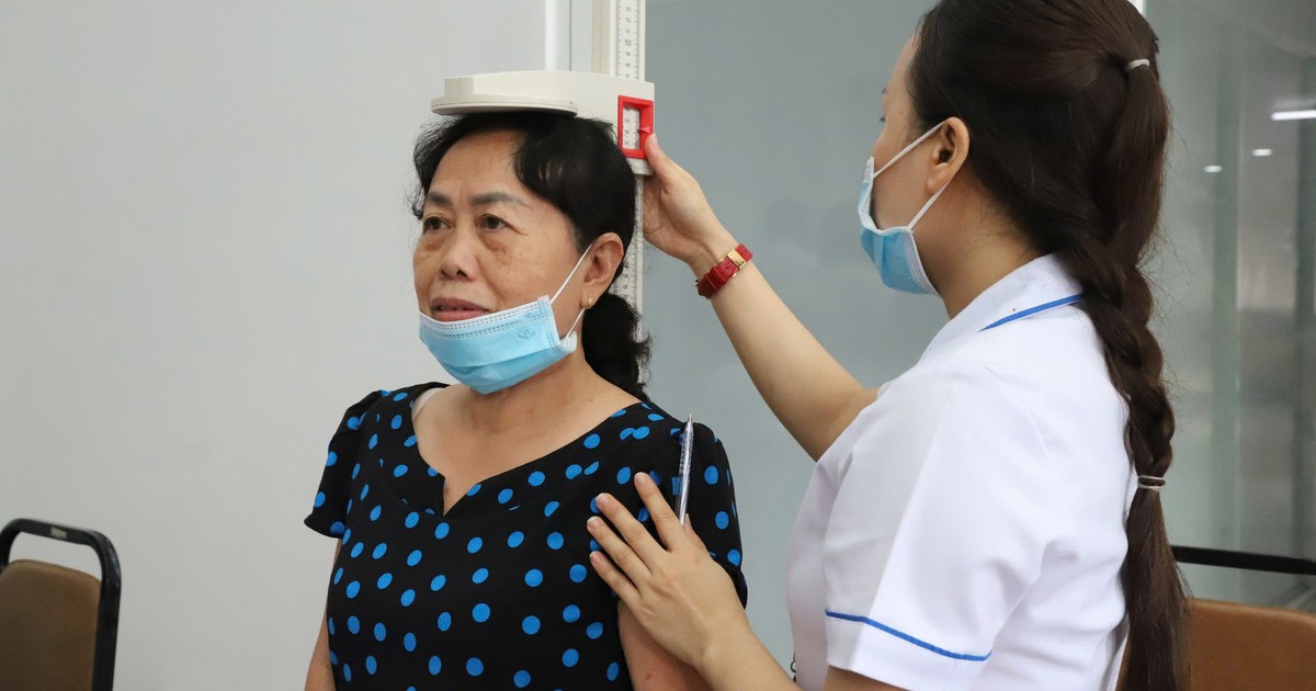 TPHCM đề xuất mức hỗ trợ cao để thu hút bác sĩ về trạm y tế